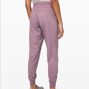 Light purple Lululemon ready to rulu joggers size 2